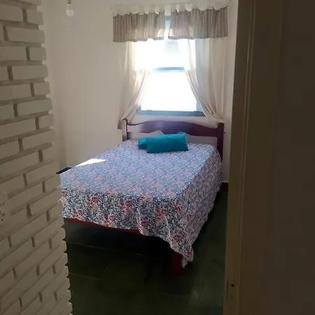 Apartamento em Maranduba-2
